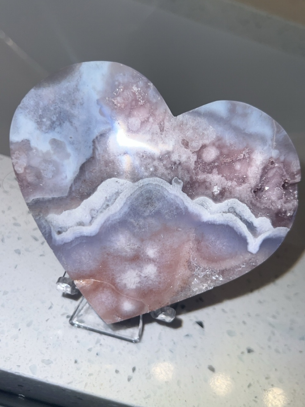 Heart-Shaped Agate Display Stand - Pink & purple Crystal